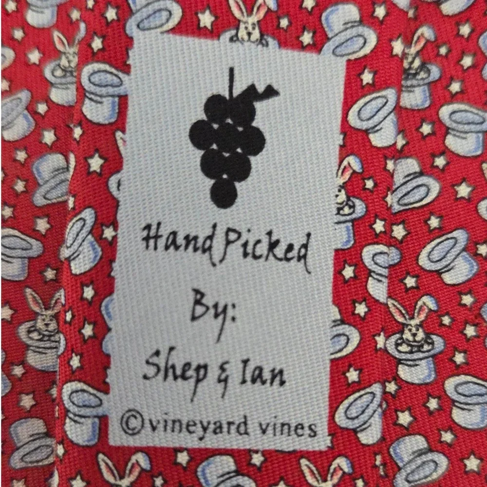 Vineyard Vines Necktie Mens Red White Silk Magic Rabbit Top Hat Magician Tie USA